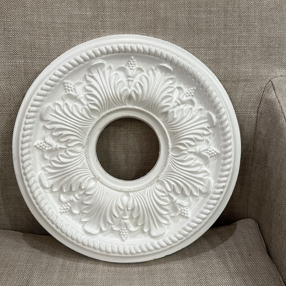 Decorative Medallion‎